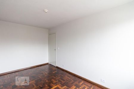 Quarto 1 de apartamento para alugar com 3 quartos, 67m² em São Francisco, Curitiba