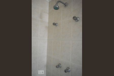 Apartamento para alugar com 160m², 4 quartos e 4 vagas Apartamento para alugar com 160m², 4 quartos e 4 vagasChuveiro Suíte 3