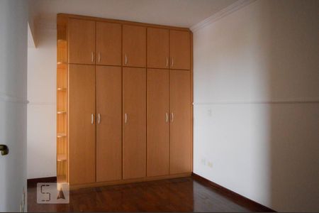 Apartamento para alugar com 160m², 4 quartos e 4 vagas Apartamento para alugar com 160m², 4 quartos e 4 vagasSuíte 2