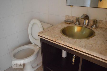 Apartamento para alugar com 160m², 4 quartos e 4 vagas Apartamento para alugar com 160m², 4 quartos e 4 vagasLavabo