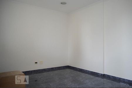 Apartamento para alugar com 160m², 4 quartos e 4 vagas Apartamento para alugar com 160m², 4 quartos e 4 vagasEscritório