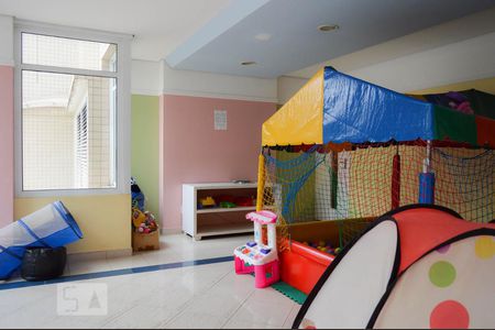 Apartamento para alugar com 160m², 4 quartos e 4 vagas Apartamento para alugar com 160m², 4 quartos e 4 vagasBrinquedoteca