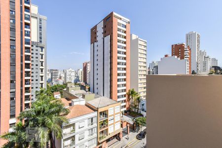 Studio para alugar com 33m², 1 quarto e 1 vaga Studio para alugar com 33m², 1 quarto e 1 vagaSala e Quarto - Vista