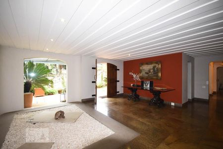 Hall Social de casa para alugar com 5 quartos, 890m² em Jardim Guedala, São Paulo