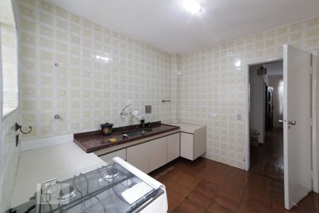 Casa à venda com 150m², 4 quartos e 3 vagas Casa à venda com 150m², 4 quartos e 3 vagasCozinha