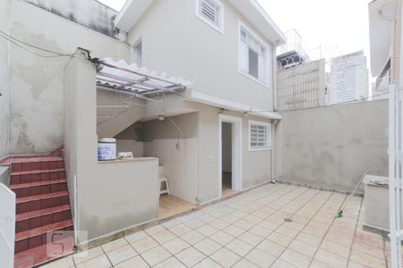 Casa à venda com 150m², 4 quartos e 3 vagas Casa à venda com 150m², 4 quartos e 3 vagasQuintal