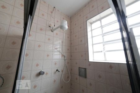 Casa à venda com 150m², 4 quartos e 3 vagas Casa à venda com 150m², 4 quartos e 3 vagasBanheiro