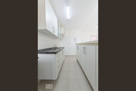Apartamento à venda com 86m², 3 quartos e 2 vagas Apartamento à venda com 86m², 3 quartos e 2 vagasCozinha