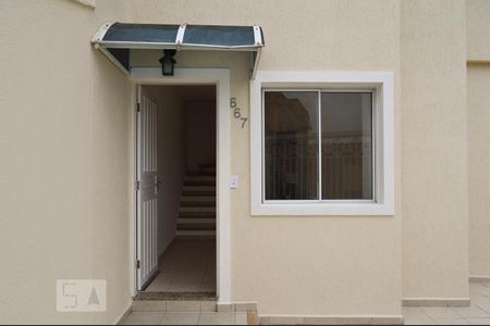 Entrada da Casa de casa para alugar com 2 quartos, 123m² em Jardim Ester, São Paulo