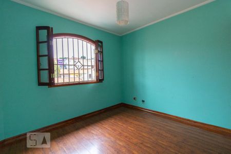 Casa à venda com 193m², 3 quartos e 2 vagasQuarto 2