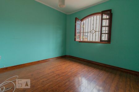 Casa à venda com 193m², 3 quartos e 2 vagasQuarto 2