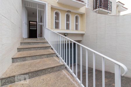 Casa à venda com 193m², 3 quartos e 2 vagasEntrada 