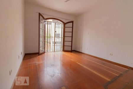 Suíte  de casa à venda com 3 quartos, 193m² em Vila Mazzei, São Paulo