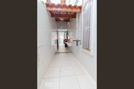Casa à venda com 193m², 3 quartos e 2 vagasCorredor Lateral 