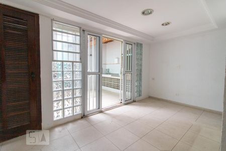 Casa à venda com 193m², 3 quartos e 2 vagasÁrea de Serviço