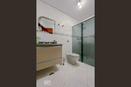 Apartamento para alugar com 130m², 3 quartos e 3 vagas Apartamento para alugar com 130m², 3 quartos e 3 vagasBanheiro