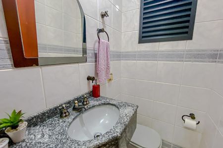 Apartamento para alugar com 130m², 3 quartos e 3 vagas Apartamento para alugar com 130m², 3 quartos e 3 vagasLavabo