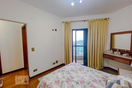 Apartamento para alugar com 130m², 3 quartos e 3 vagas Apartamento para alugar com 130m², 3 quartos e 3 vagasSuite