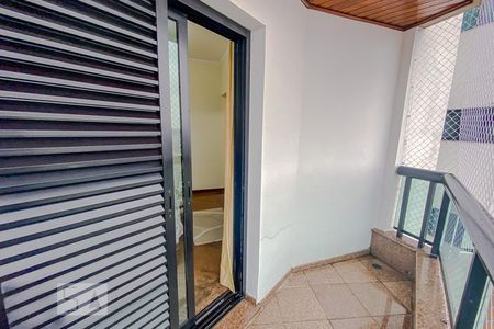 Apartamento para alugar com 130m², 3 quartos e 3 vagas Apartamento para alugar com 130m², 3 quartos e 3 vagasVaranda da Suite