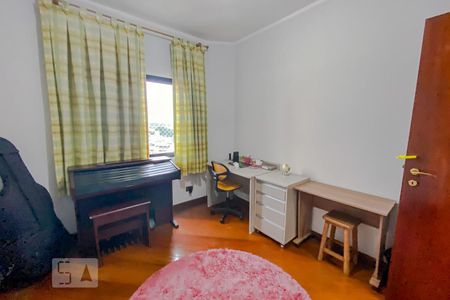 Apartamento para alugar com 130m², 3 quartos e 3 vagas Apartamento para alugar com 130m², 3 quartos e 3 vagasQuarto