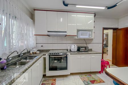 Apartamento para alugar com 130m², 3 quartos e 3 vagas Apartamento para alugar com 130m², 3 quartos e 3 vagasCozinha