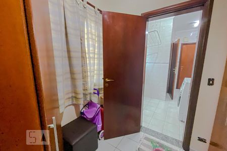 Apartamento para alugar com 130m², 3 quartos e 3 vagas Apartamento para alugar com 130m², 3 quartos e 3 vagasQuarto de Serviço