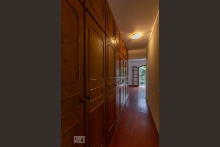 Casa à venda com 200m², 4 quartos e 3 vagasSuíte