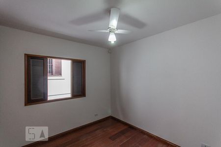 Casa à venda com 200m², 4 quartos e 3 vagasQuarto 1