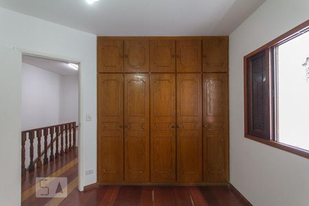 Casa à venda com 200m², 4 quartos e 3 vagasQuarto 1