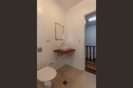 Casa à venda com 200m², 4 quartos e 3 vagasBanheiro