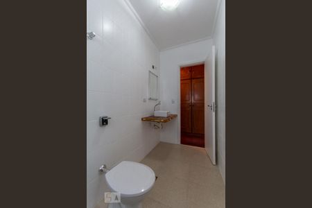 Casa à venda com 200m², 4 quartos e 3 vagasBanheiro da Suíte