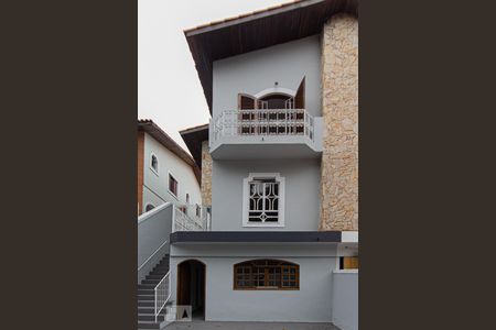 Casa à venda com 200m², 4 quartos e 3 vagasFachada