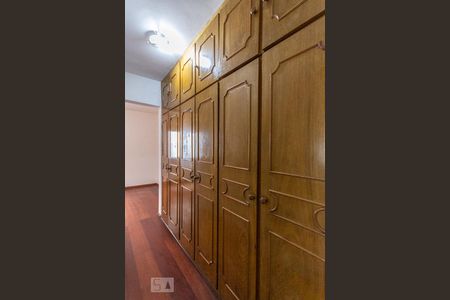 Casa à venda com 200m², 4 quartos e 3 vagasQuarto 3