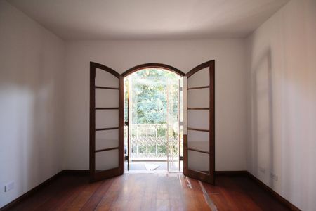 Suíte  de casa para alugar com 3 quartos, 200m² em Jardim Colombo, São Paulo