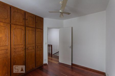 Casa à venda com 200m², 4 quartos e 3 vagasQuarto 2