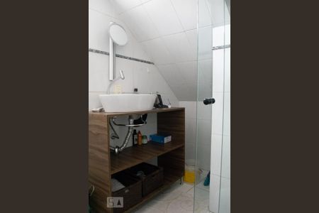 Casa à venda com 300m², 4 quartos e 3 vagasBANHEIRO QUARTO 4