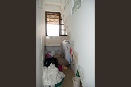 Casa à venda com 300m², 4 quartos e 3 vagasÁREA SERVIÇO
