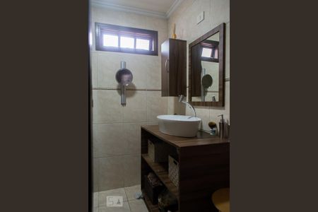 Casa à venda com 300m², 4 quartos e 3 vagasBANHEIRO