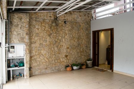 Casa à venda com 300m², 4 quartos e 3 vagasGARAGEM