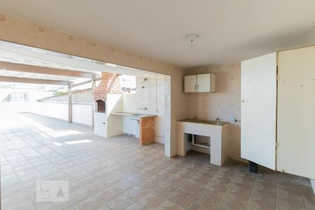 Casa à venda com 220m², 3 quartos e 8 vagas Casa à venda com 220m², 3 quartos e 8 vagasÁrea de Serviço