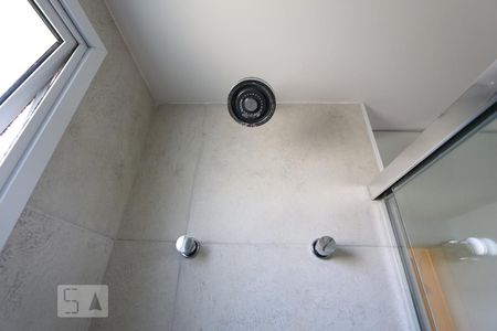 Apartamento para alugar com 71m², 2 quartos e 2 vagassuite