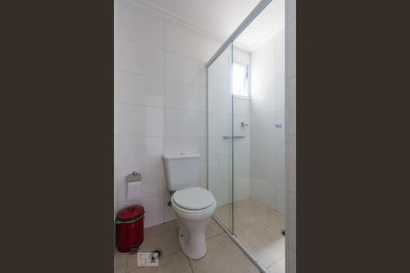Banheiro Social de apartamento para alugar com 2 quartos, 68m² em Saúde, São Paulo