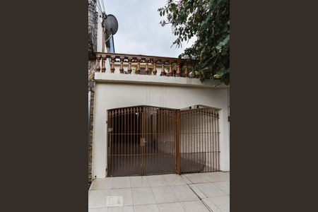 Casa de condomínio à venda com 144m², 3 quartos e 2 vagasFachada