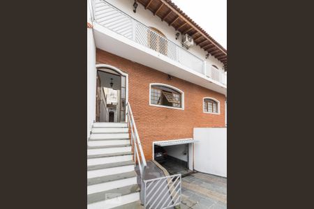 Garagem de casa à venda com 3 quartos, 130m² em Jardim Picolo, São Paulo
