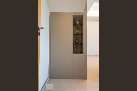Entrada de apartamento para alugar com 2 quartos, 107m² em Jardim Leblon, Belo Horizonte