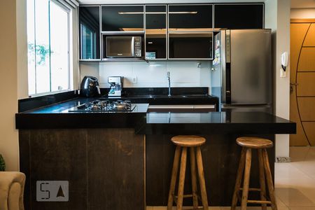 Cozinha de apartamento para alugar com 2 quartos, 107m² em Jardim Leblon, Belo Horizonte