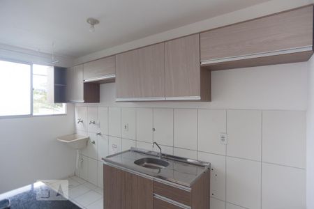 Cozinha de apartamento para alugar com 2 quartos, 48m² em Loteamento Parque São Martinho, Campinas