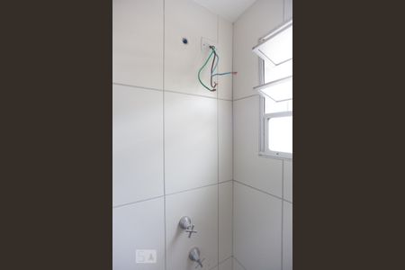 Banheiro de apartamento para alugar com 2 quartos, 48m² em Loteamento Parque São Martinho, Campinas