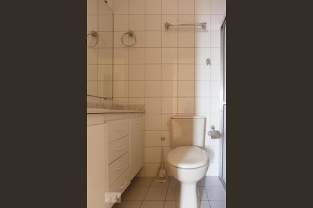 Banheiro de apartamento para alugar com 3 quartos, 75m² em Vila Eliza, Campinas