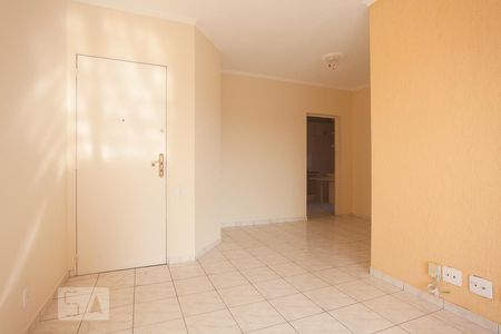 Sala de apartamento para alugar com 3 quartos, 75m² em Vila Eliza, Campinas